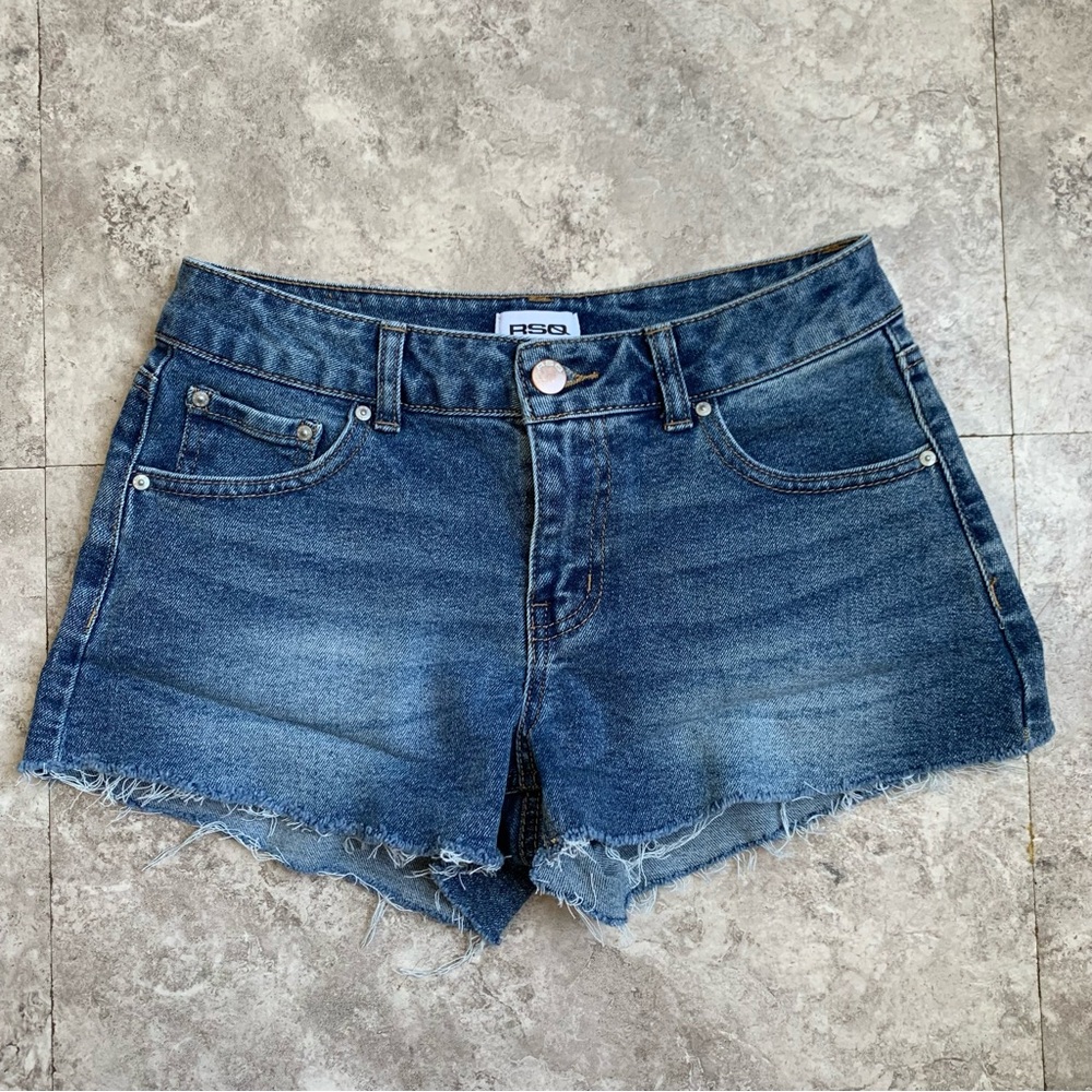 RSQ  14 a-line Cutoff Shorts